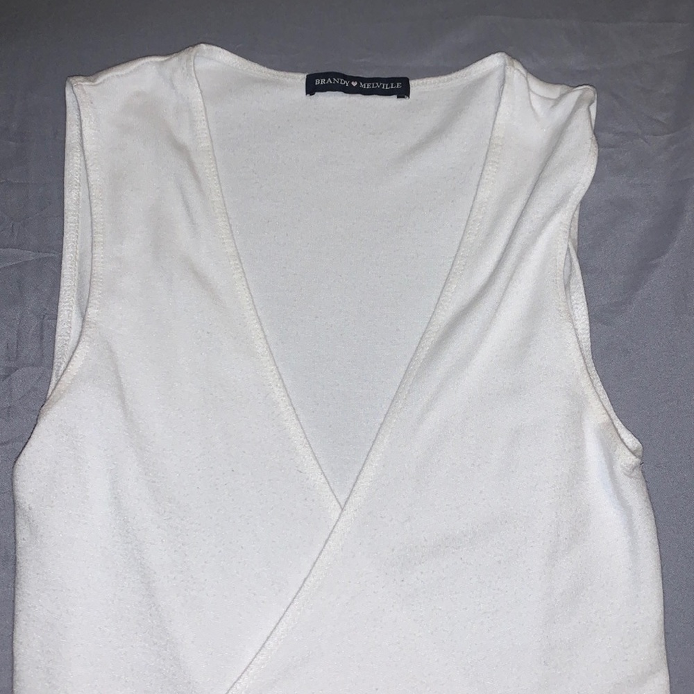 Brandy Melville white tie top
